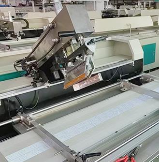 Automatic Single Color Screen Printing Machine (2)