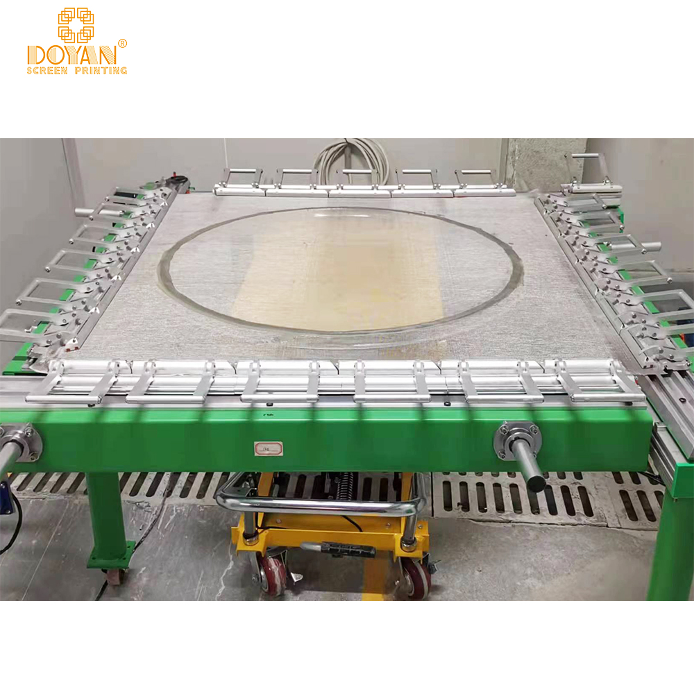 Double Clamp Pneumatic Stretching Machine - Retractable