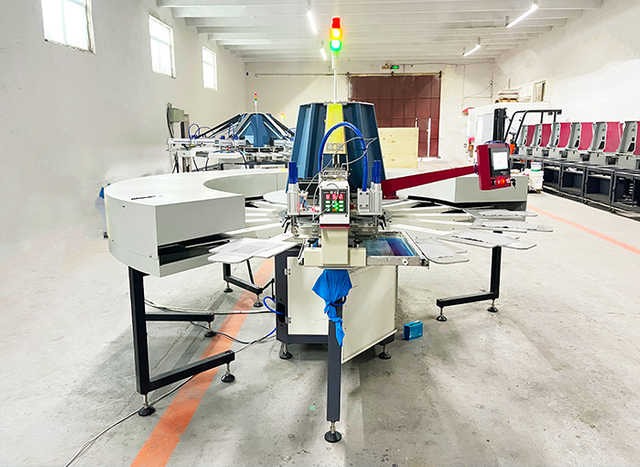 Factory Photos​​​​​​​