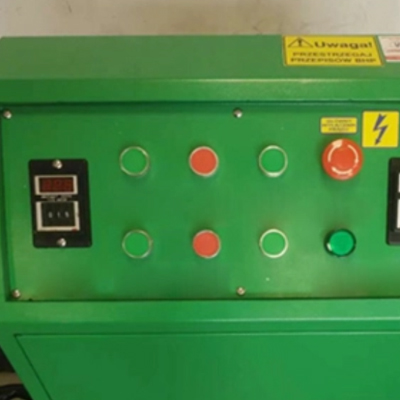 Rubber scraper fixture